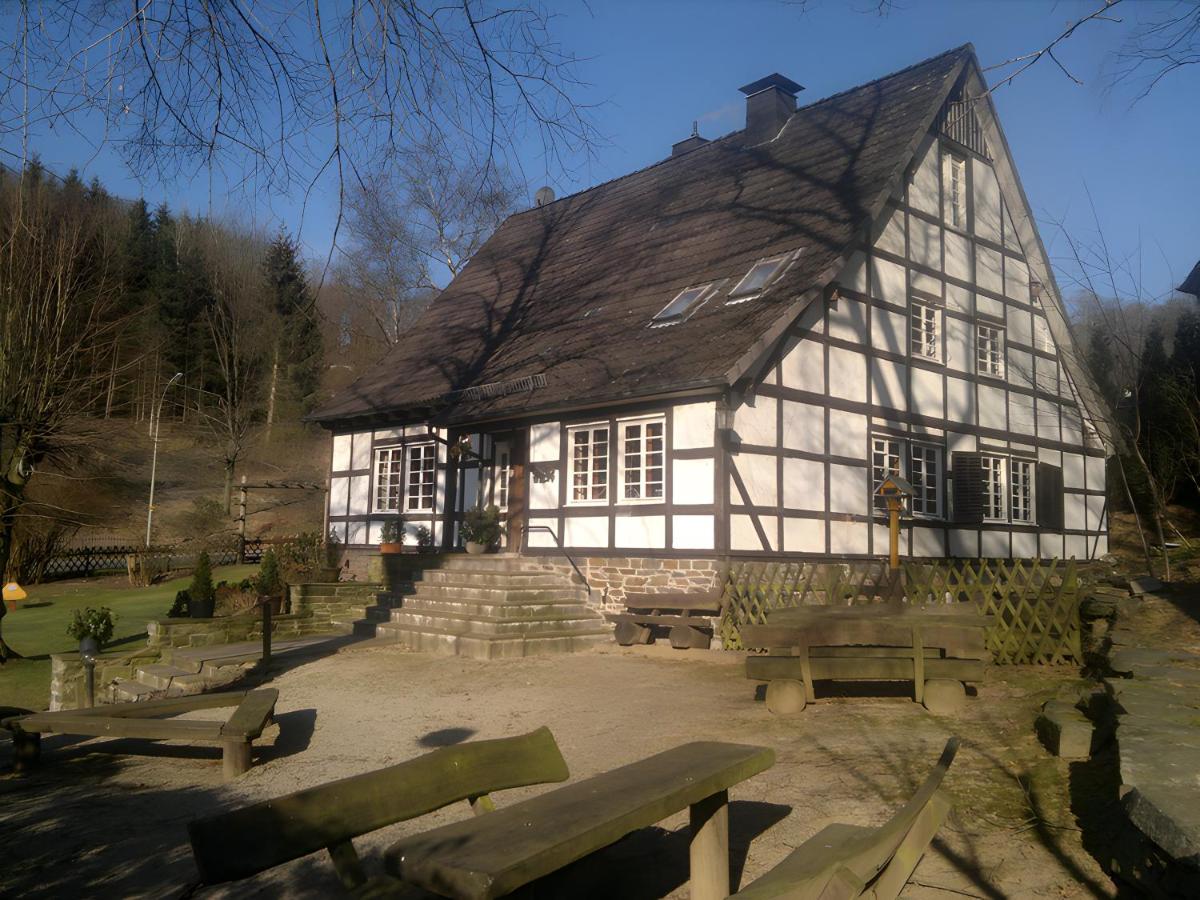 Hueseken - B&B Finnentrop