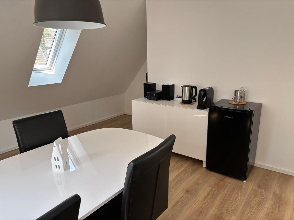 Ruhiges und citynahes Dachgeschoss-Nest - Ferienwohnung Düsseldorf