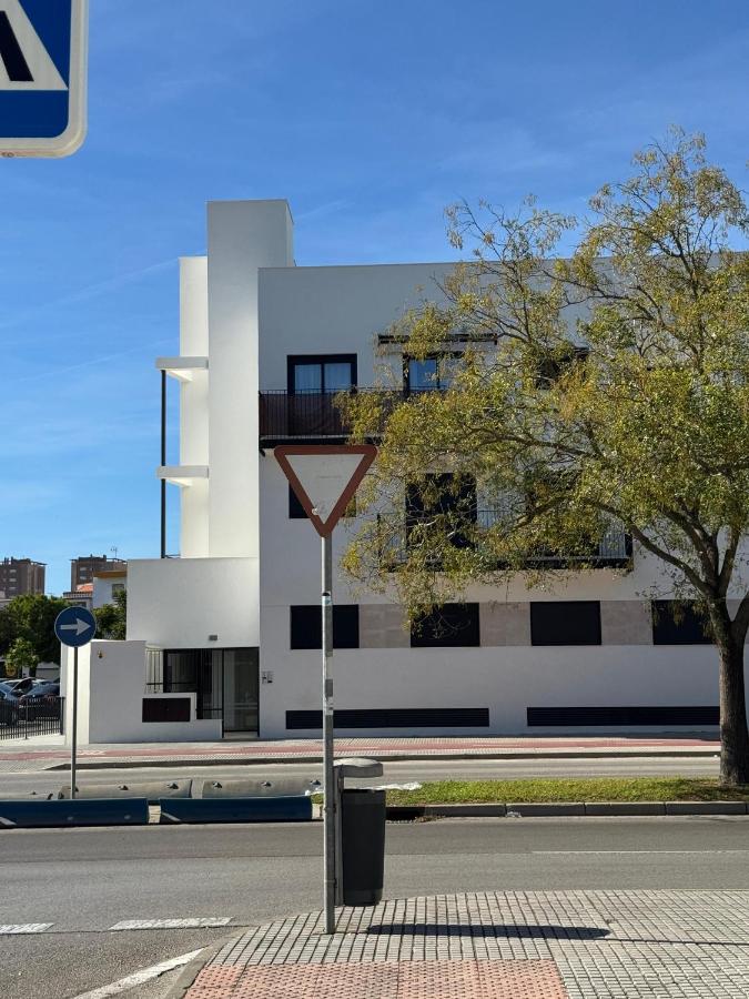 Roomy Estudio - Ferienwohnung Jerez de la Frontera