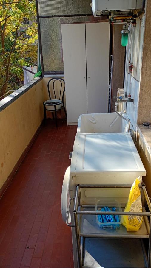 Camera a Novoli - Via Bisenzio, 41 - B&B Firenze