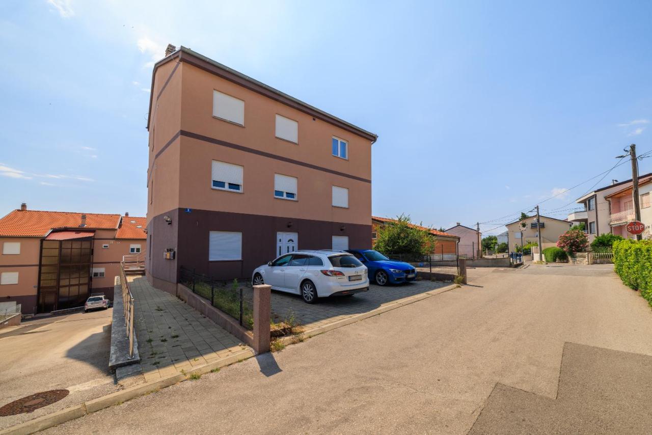 Apartman Ziks - Chambres d'hôtes Crikvenica