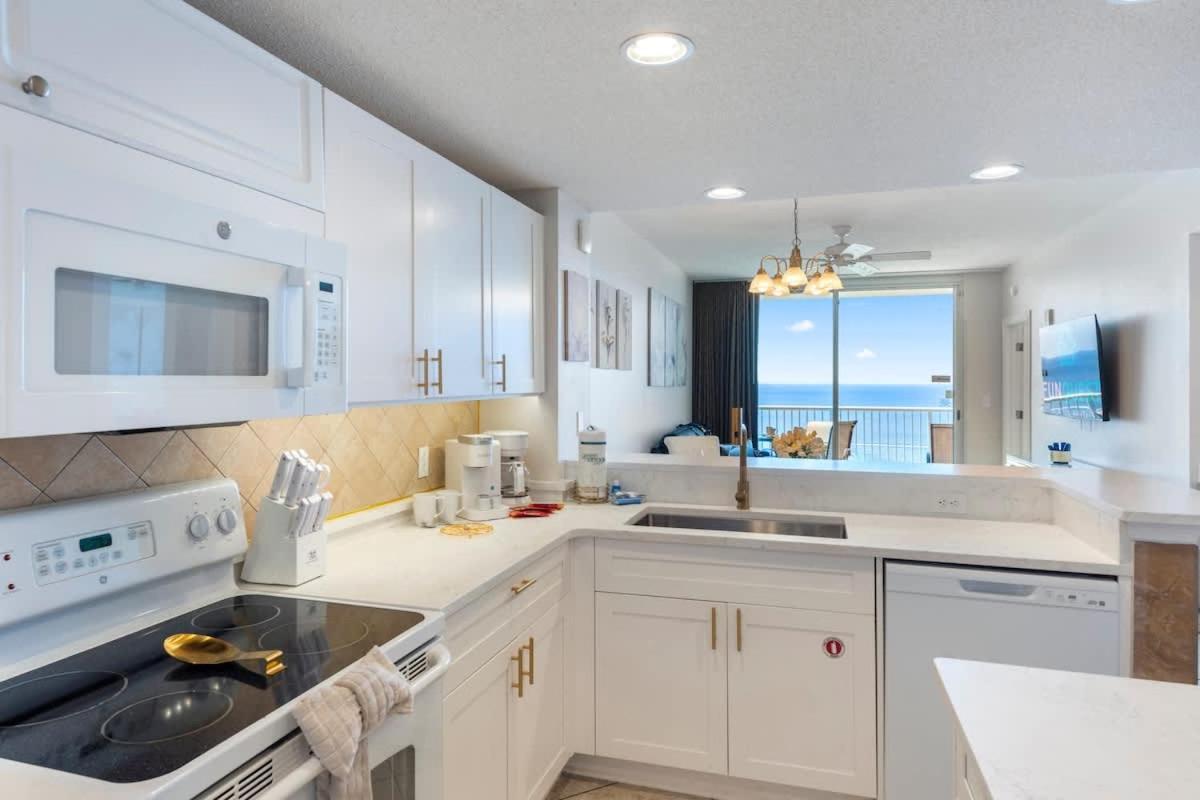 Majestic T2 - 1606 - B&B Panama City Beach