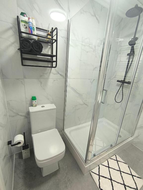 Triple Room with Shared Bathroom