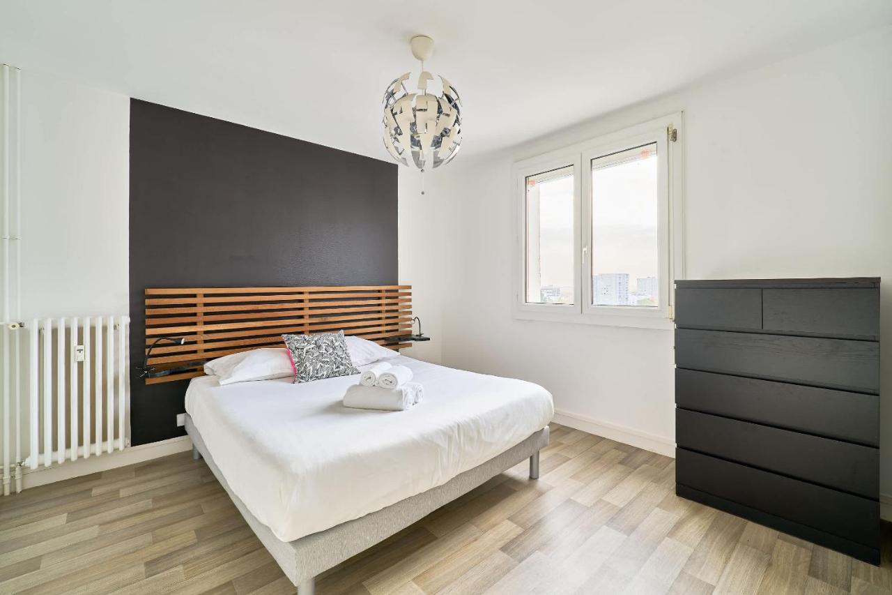Cobalt - Two-Bedroom Apartment - Balcony - B&B Rennes