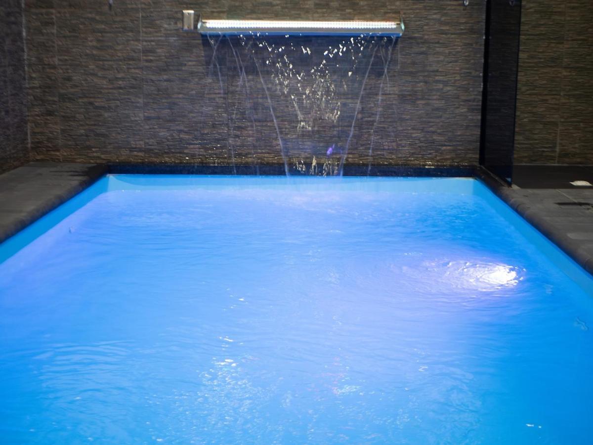 Top-Level Pool - B&B Praia