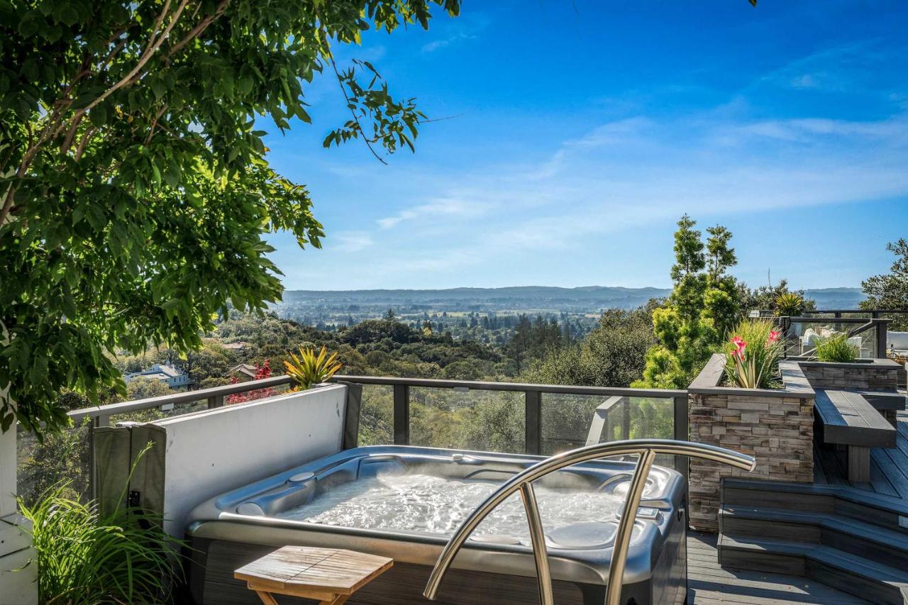 The Overlook Family Home by Sonoma Stays - B&B Santa Rosa