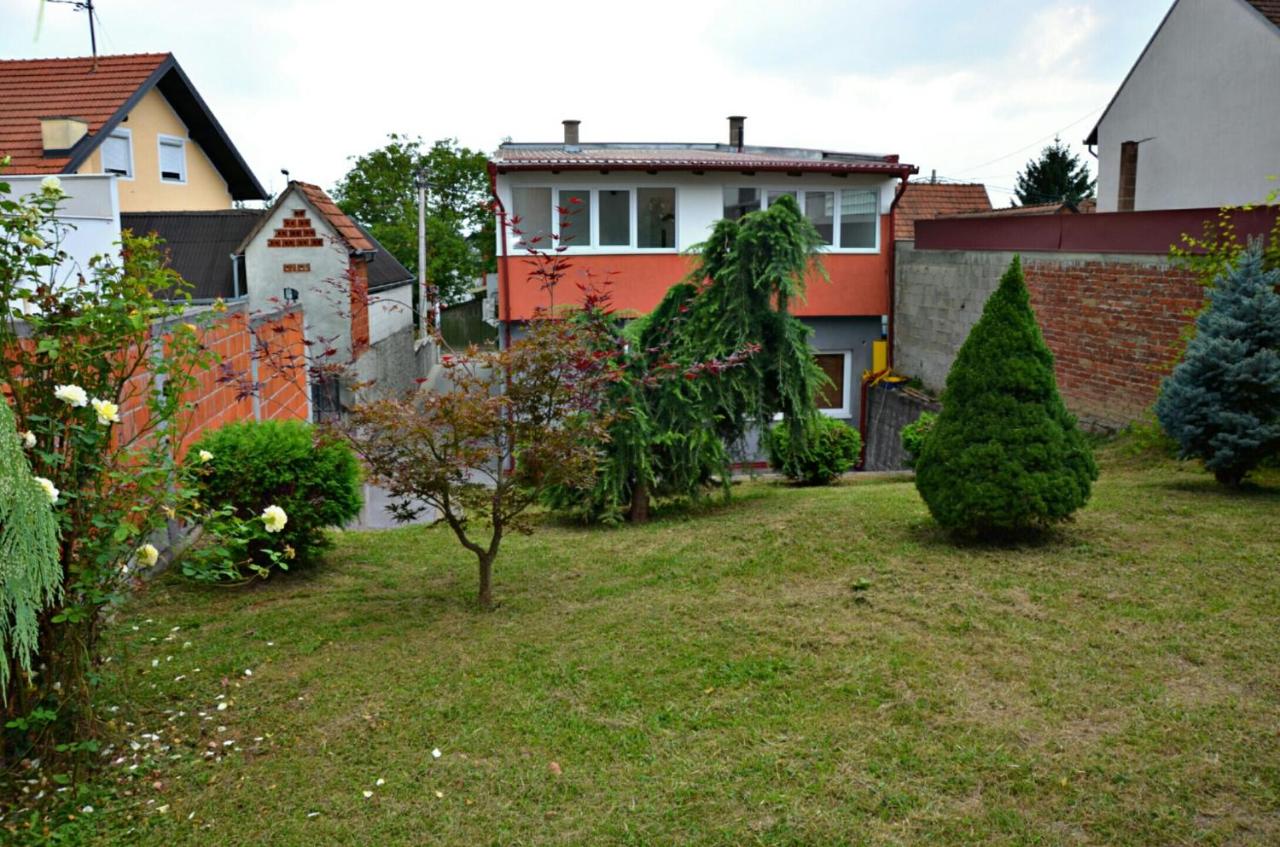 Apartment Slavonska Kuća - B&B Pleternica
