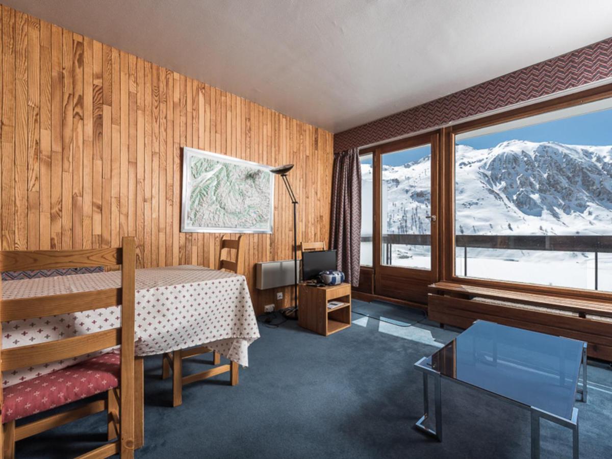Appartement lumineux de 53m², skis aux pieds, balcon, 6 personnes - FR-1-502-405 - Bed and Breakfast Tignes
