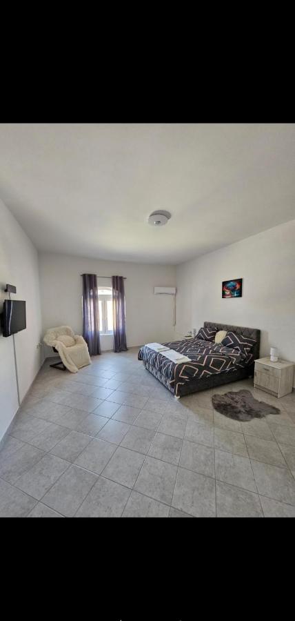 Stan na dan Crystal - B&B Paraćin