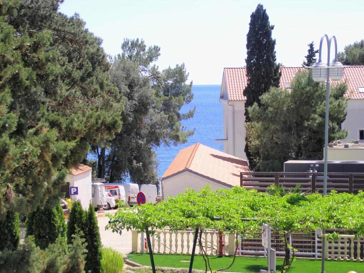 Apartment Martina - B&B Krk