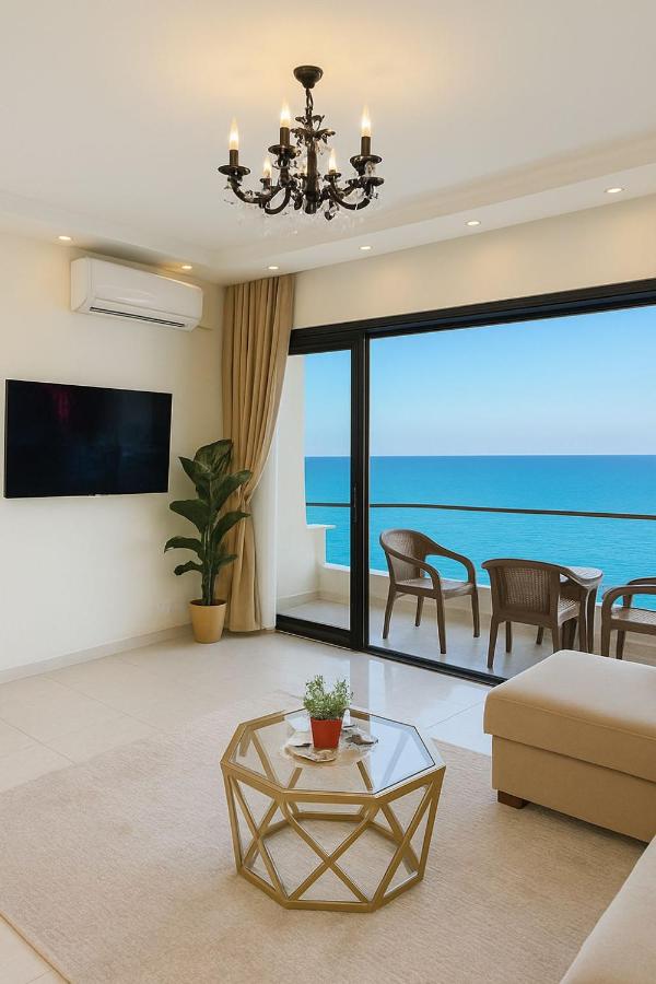 ALEX HOMES - Gleem Luxury Apartments with Direct Sea View - B&B Alexandria
