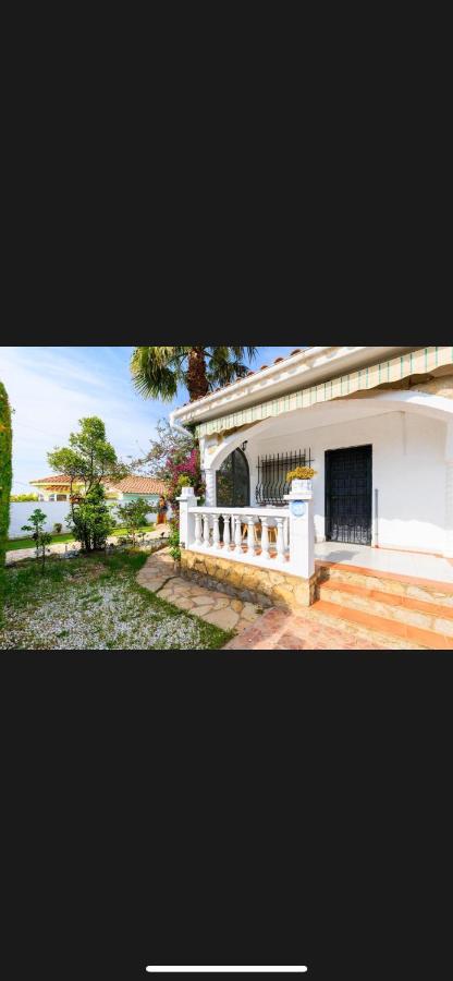 Villa familiale piscine privée et jardin à 1 kilometre de la plage Clim barbecue wifi - Chambres d'hôtes Miami Platja