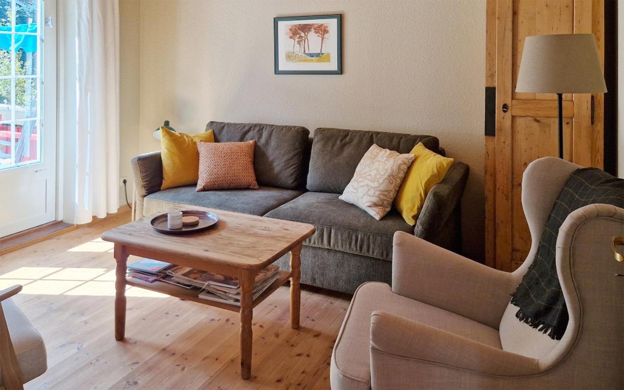 Ferienhaus Zaunkönig - Bed and Breakfast Ostseebad Prerow