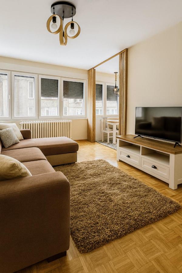 Viktor - Ferienwohnung Belgrad