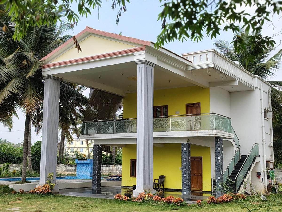 Blue Moon Homestay - Ferienwohnung Mysuru