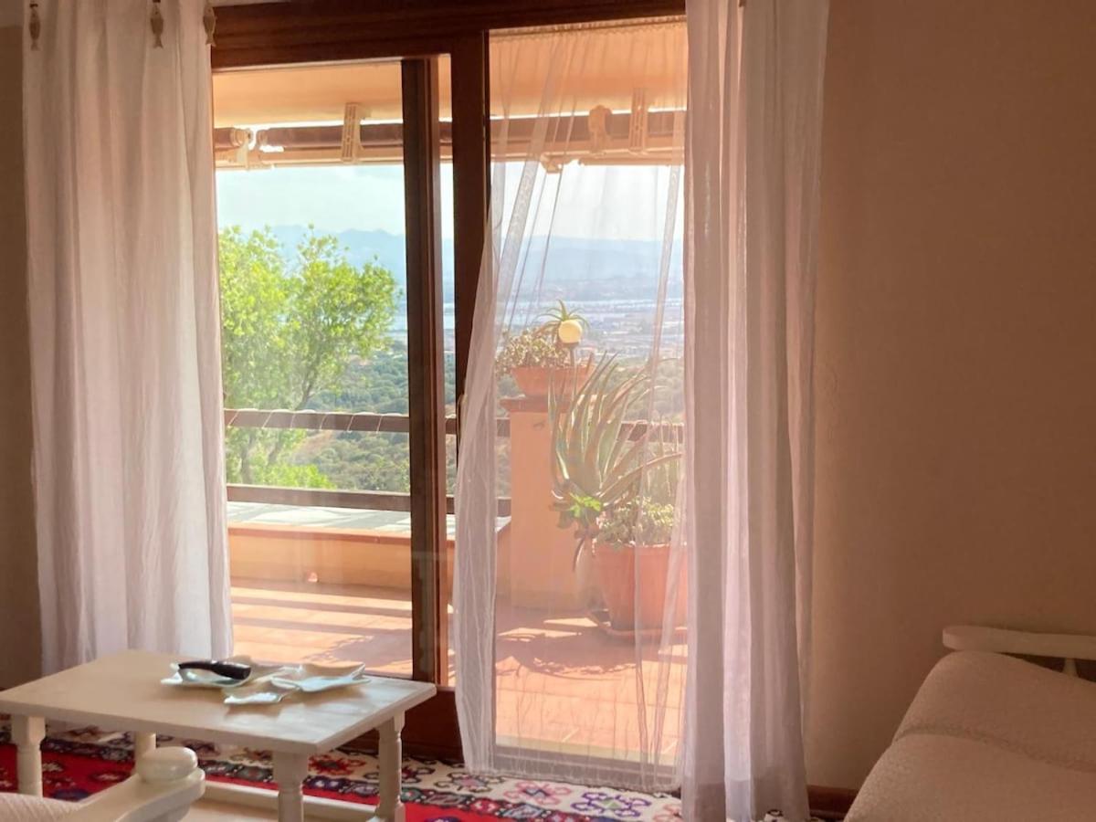 Cosy corner of paradise overlooking the Gulf - Ferienwohnung Pittulongu