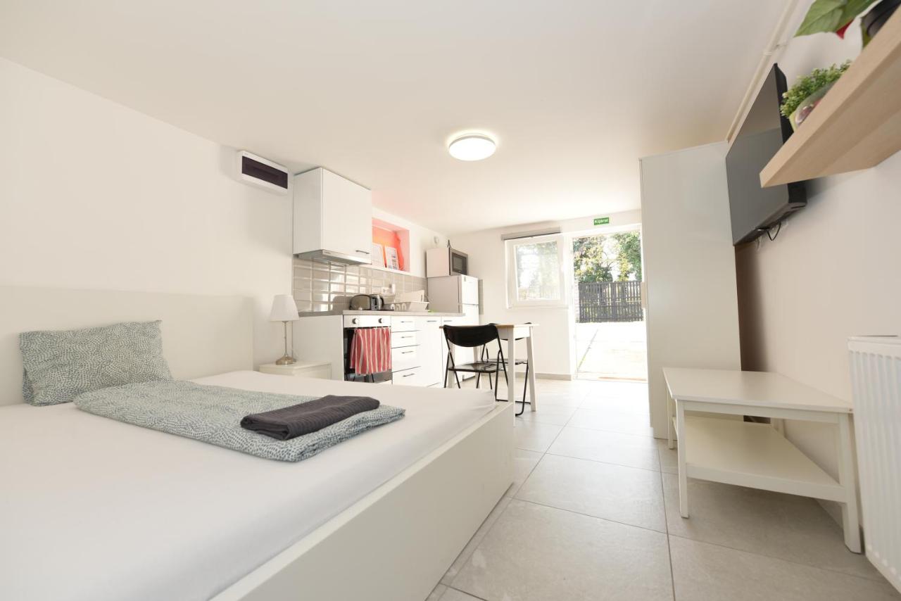 Leaf Song - B&B Budapest