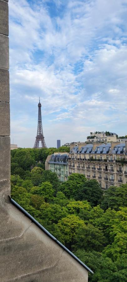 Cozy studio with a view of the Eiffel Tower - Ferienwohnung Paris