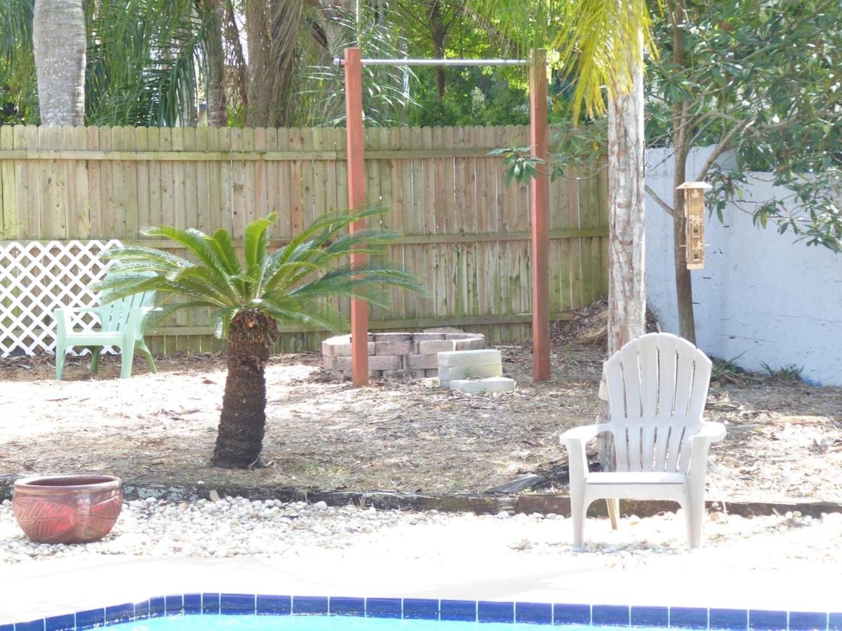 Perfecto Mundo 6, Orlando Area 4BR-2MB-3Bath Huge Pool, Ping Pong, Billiard, Disney Universal - B&B Orlando