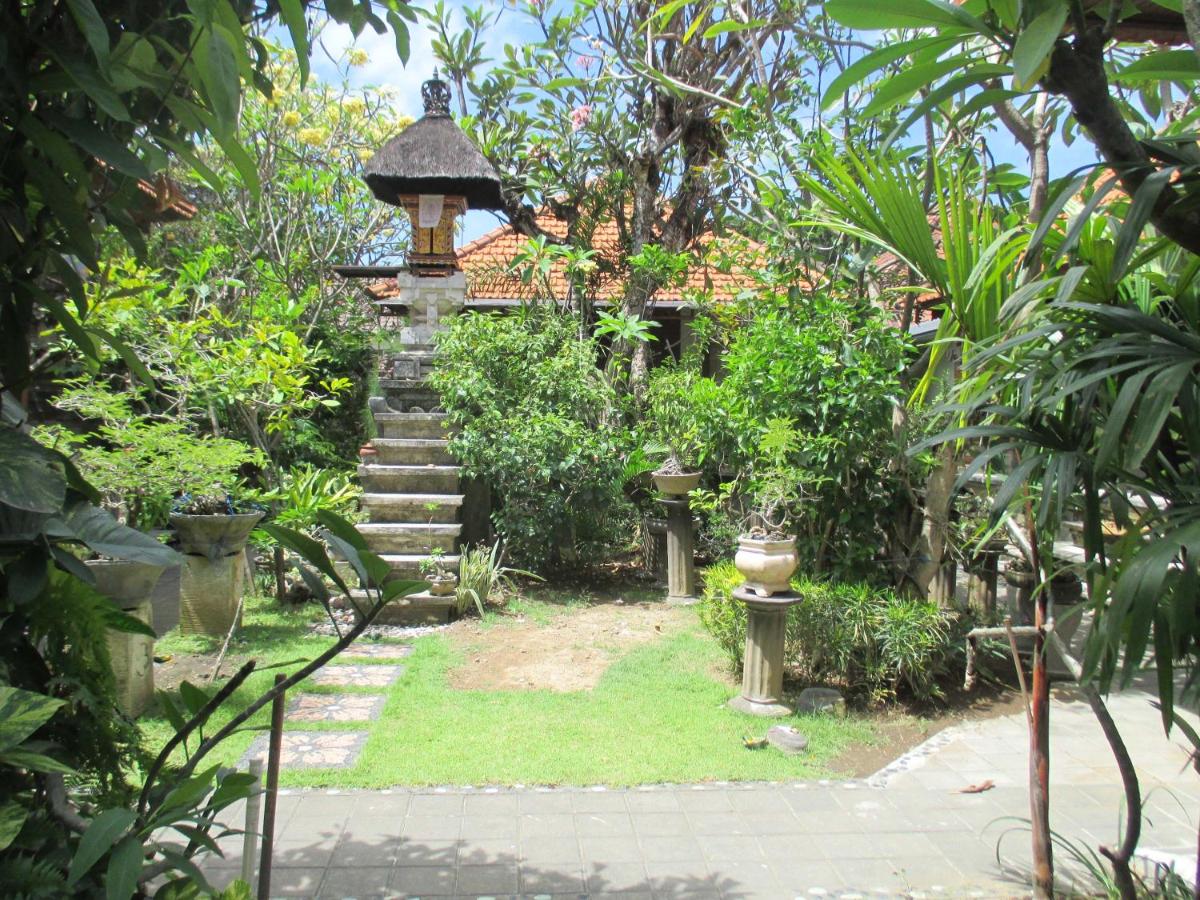 Mona Homestay - B&B