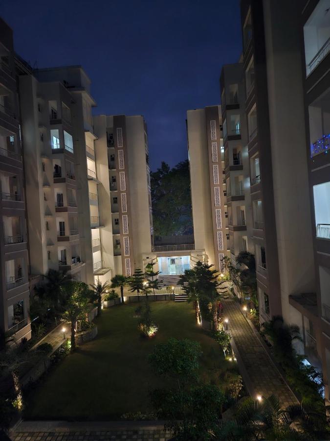 The Realm of ShivaShiv, Dehradun, Mussoorie Road - B&B Rājpur