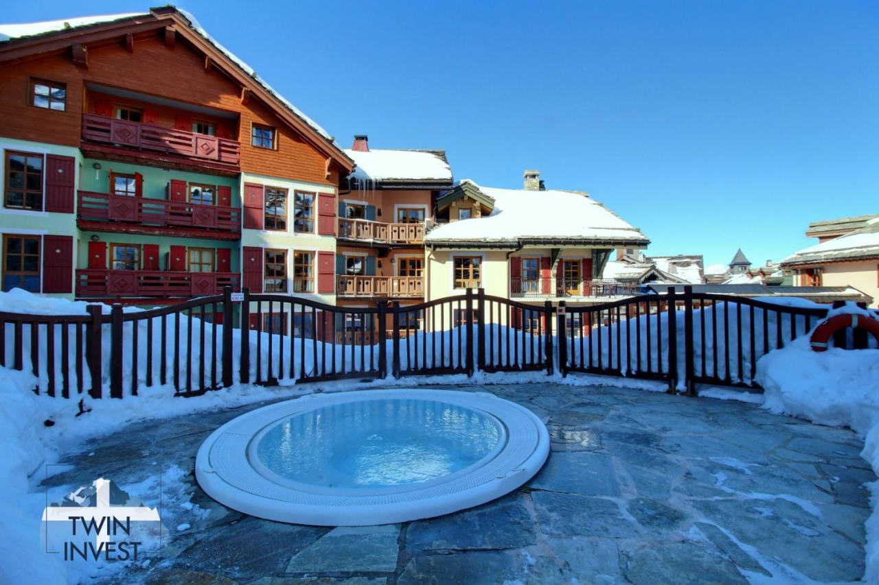 ARC 1950, Appartement 1 chambre, 4 personnes, Exposition Sud, SAUNA, HAMMAM, JACUZZI, PISCINE - B&B Arc 1950