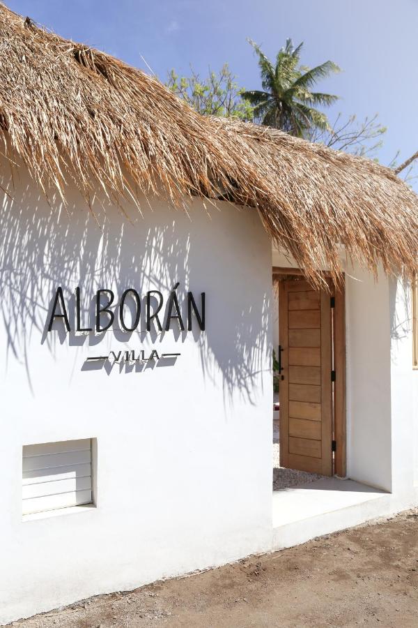 Alboran Villa GiliAir - B&B Gili Air