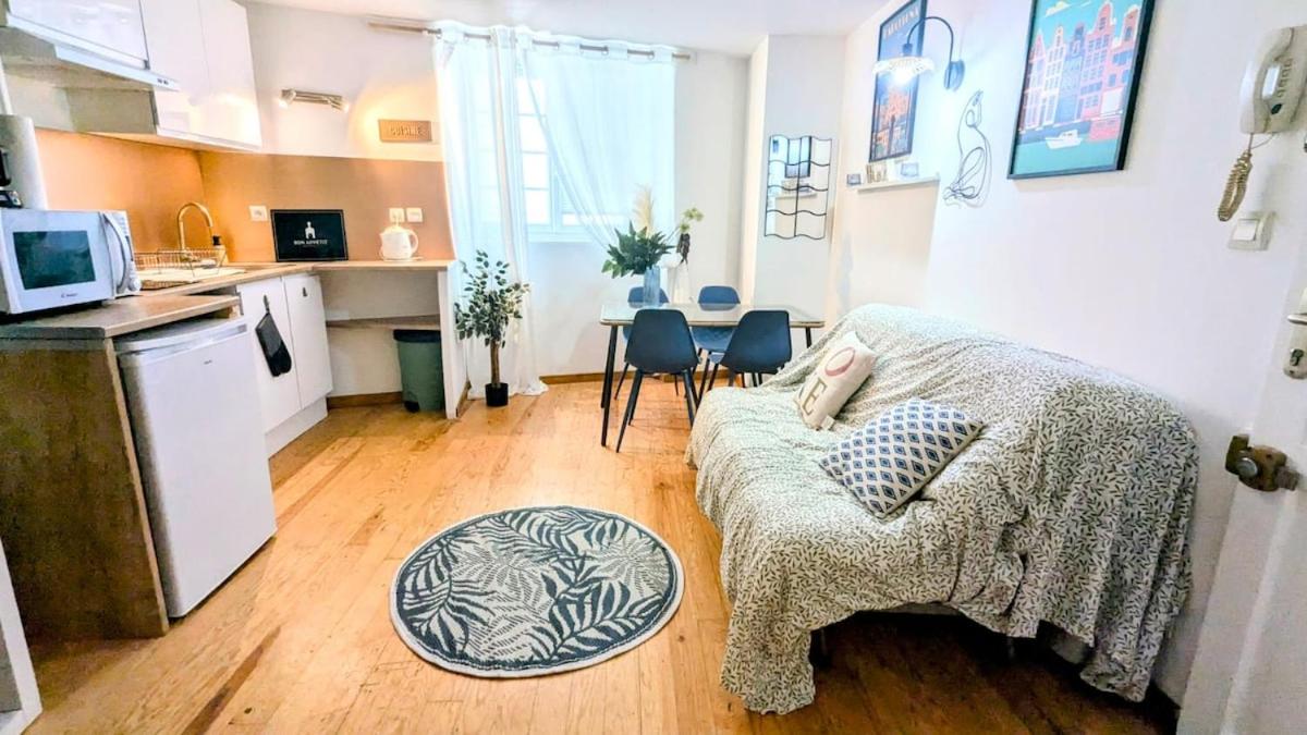 Cosy Eglantine and Planta - Clémenceau Hypercentre - Chambres d’hôtes Pau