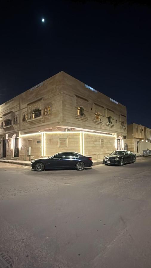 اجنحة احسان الفاخرة - Bed and Breakfast Al Madīnah