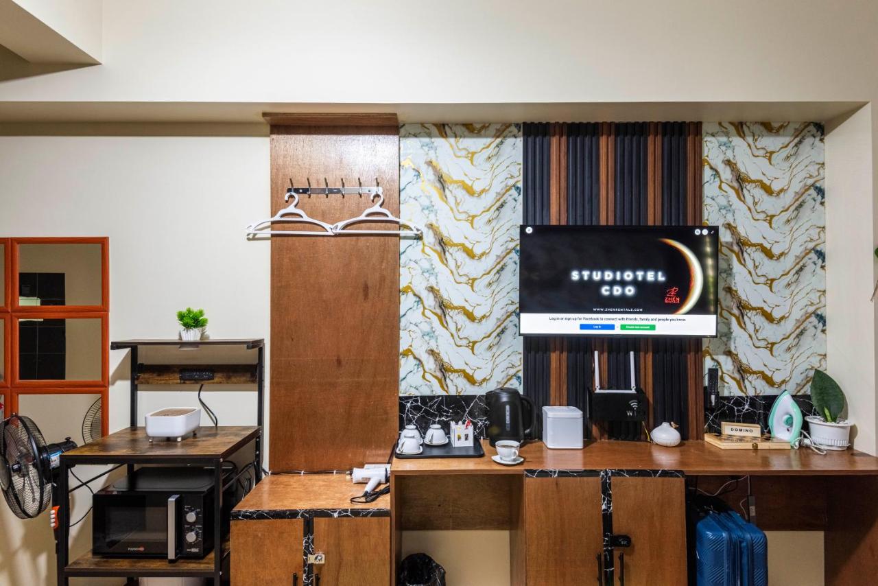 Studiotel CDO Avida Tower 2 WiFi Netflix Pool - B&B Cagayan de Oro