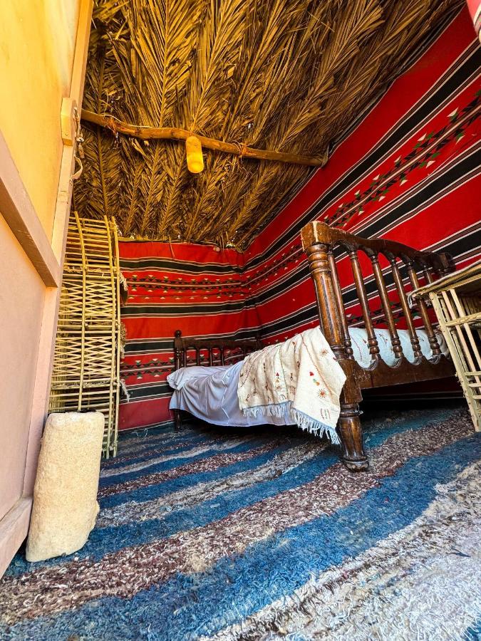 Bungalow with Garden View