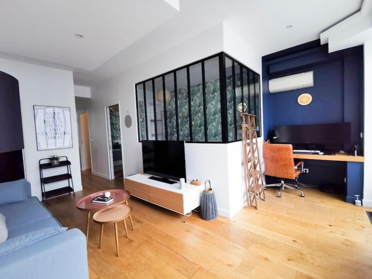 Appartement rénové une chambre avec espace de travail - B&B Suresnes