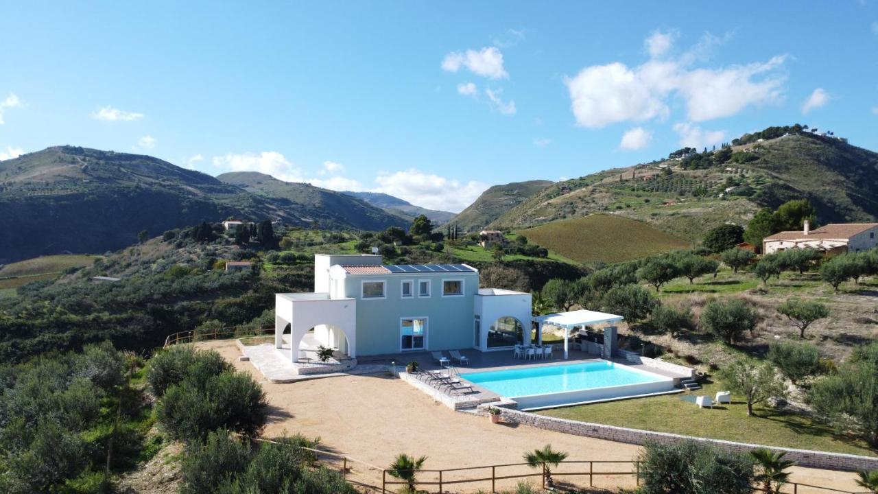 Villa Verde Essence - Bed and Breakfast Castellammare del Golfo