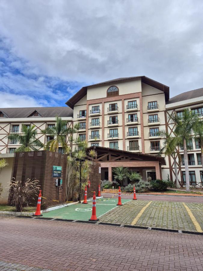 Apart Vista Azul - Conforto com a vista para a mata de pinheiros - B&B Domingos Martins