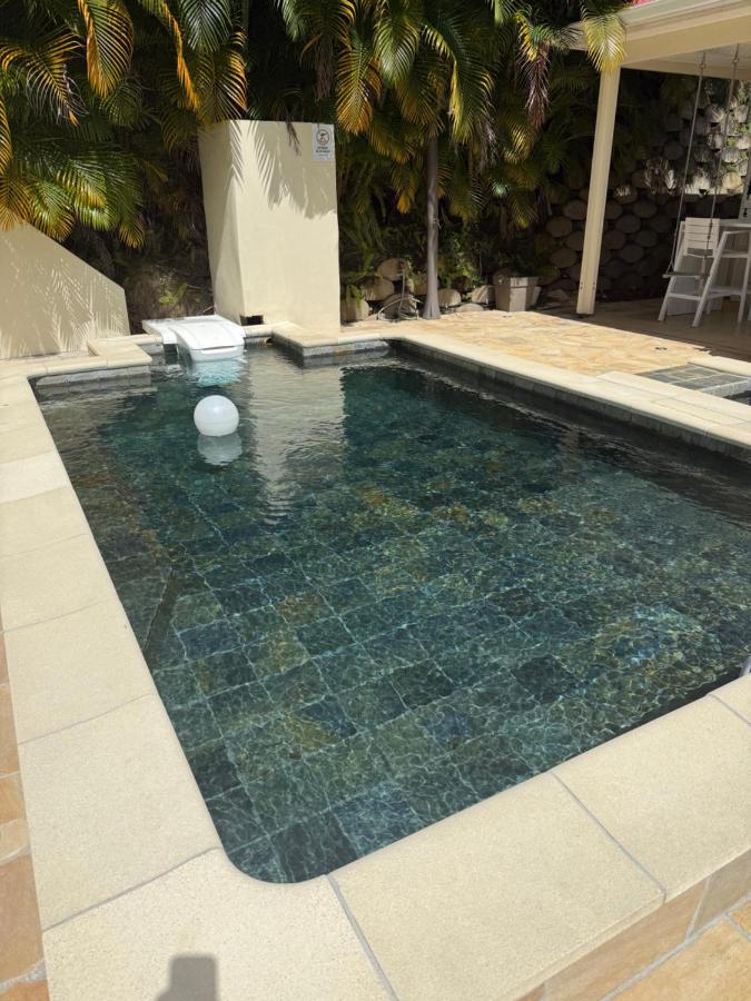 Petite Maison Contemporaine - B&B Rivière Salée