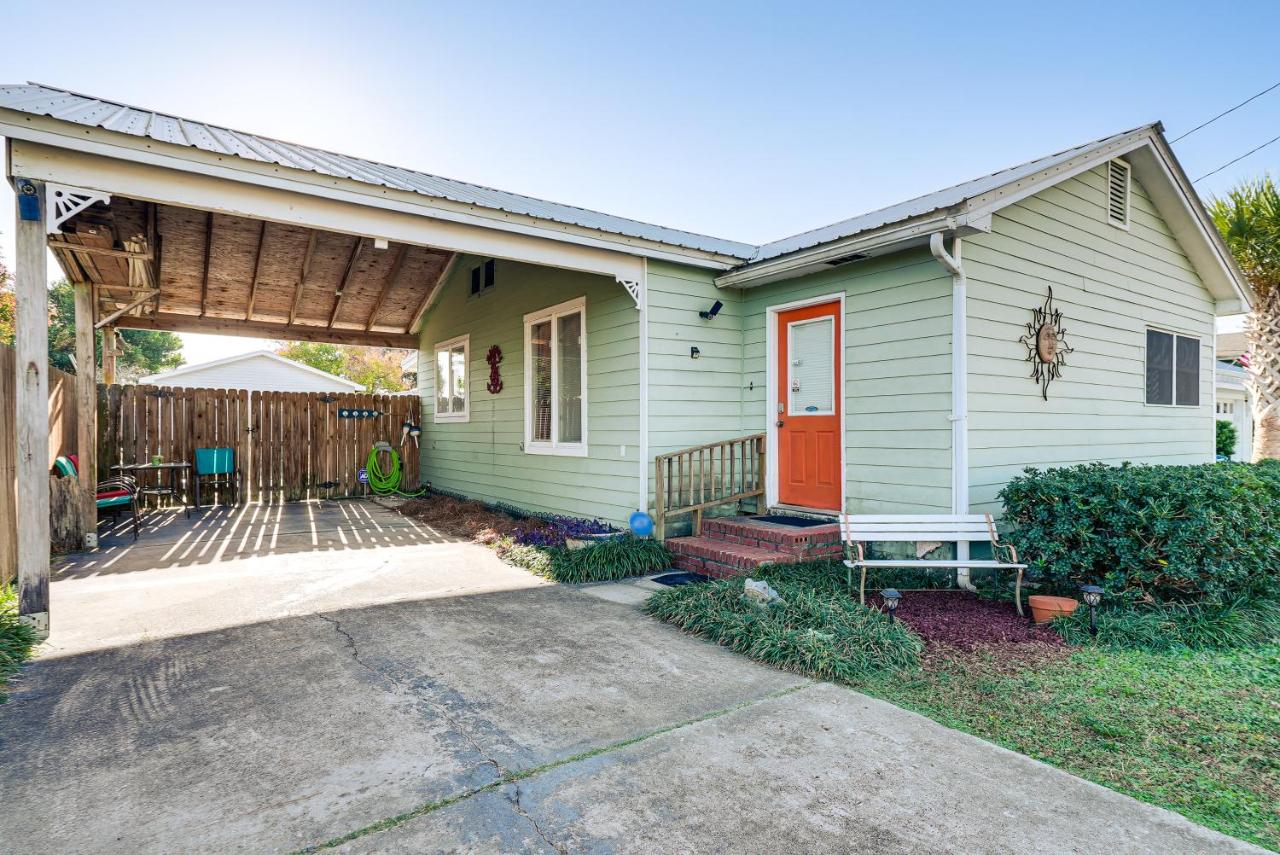 Cozy PCB Cottage about 1 Block to Beach! - B&B Panama City Beach
