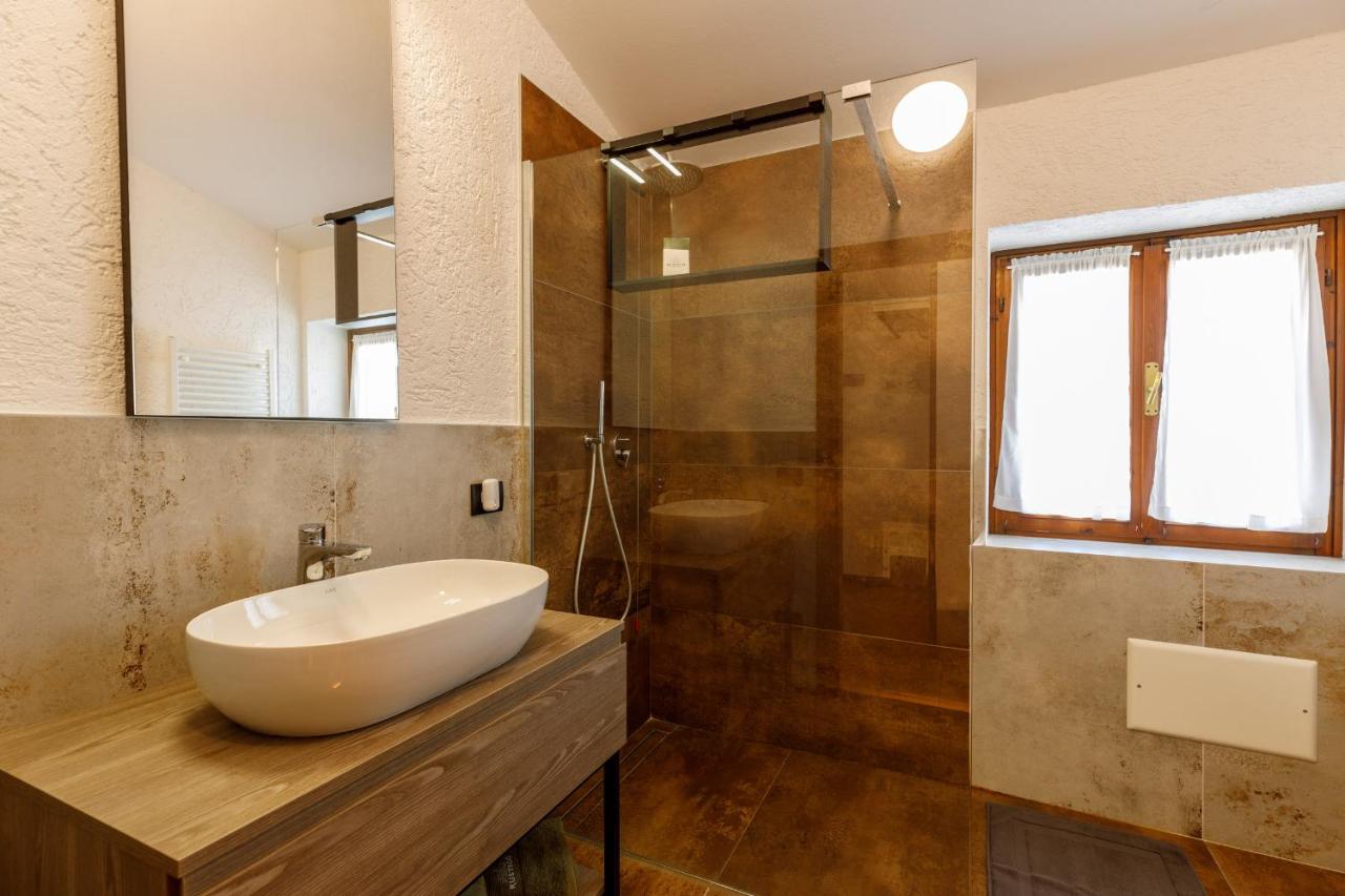 Appartamento con 2 Camere da Letto e Balcone