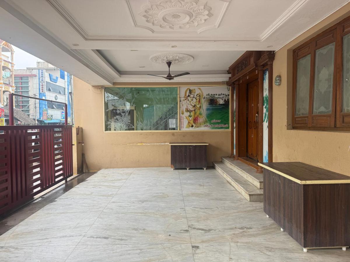 GM Residency - Bed and Breakfast Vaithīsvarankoil