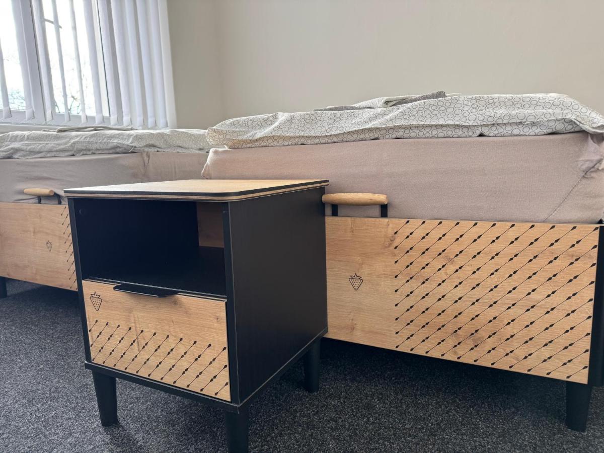 Vierbettzimmer mit eigenem Bad