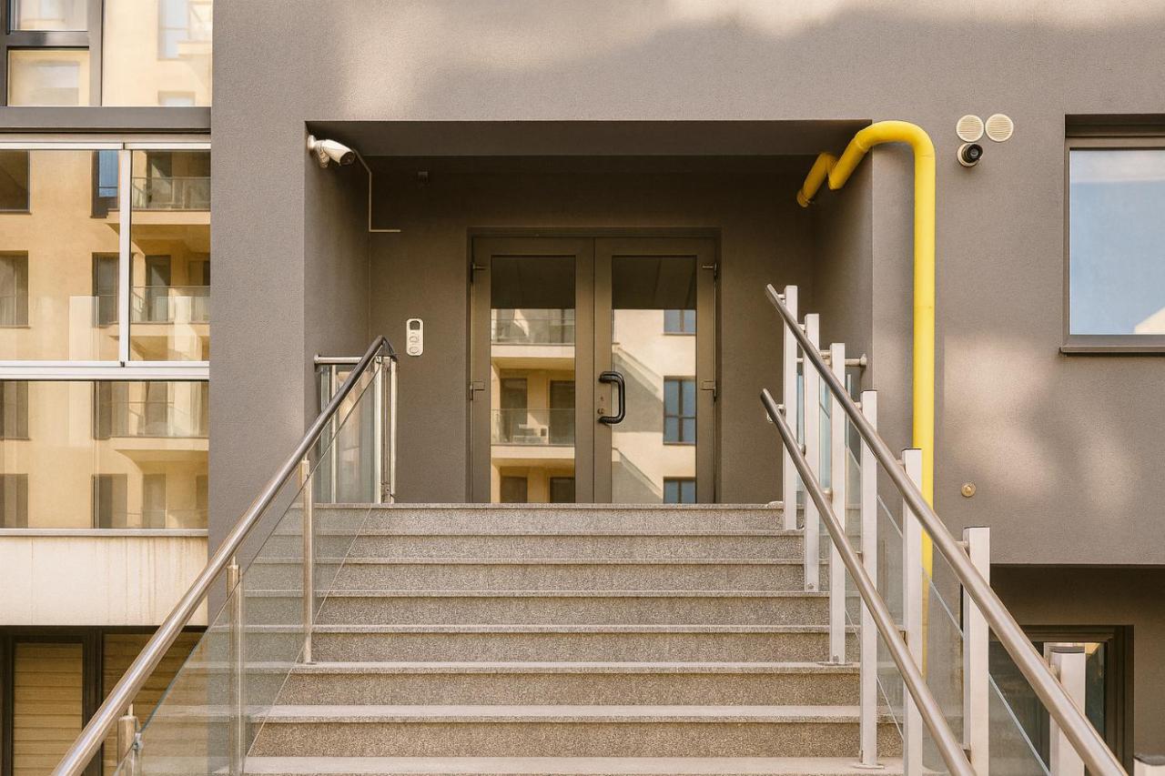 Modern Studio Apartment 113 - Free Parking & Self Check-in Sector 6 - B&B Bucarest