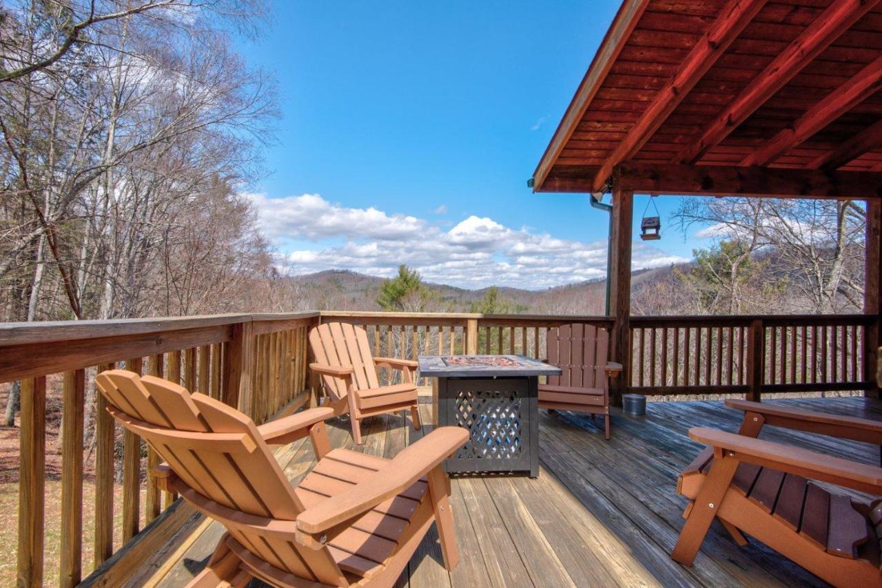 Zen Bear Cabin - Bed and Breakfast Boone