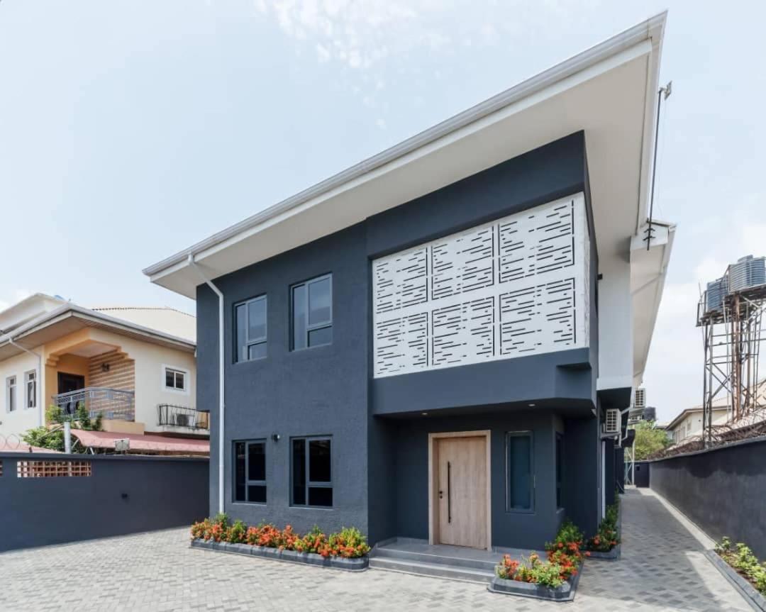 The Urbanest - Bed and Breakfast Lagos