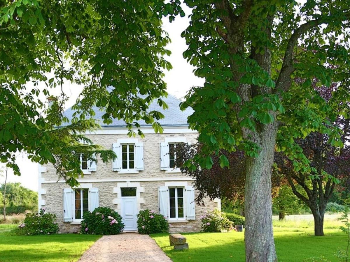Maison de maître au cœur du Berry avec étang privé, grand jardin et vaste propriété - FR-1-591-116 - B&B Migné