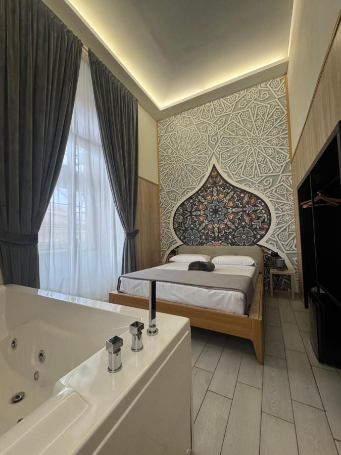 Camera Queen con Vasca Idromassaggio