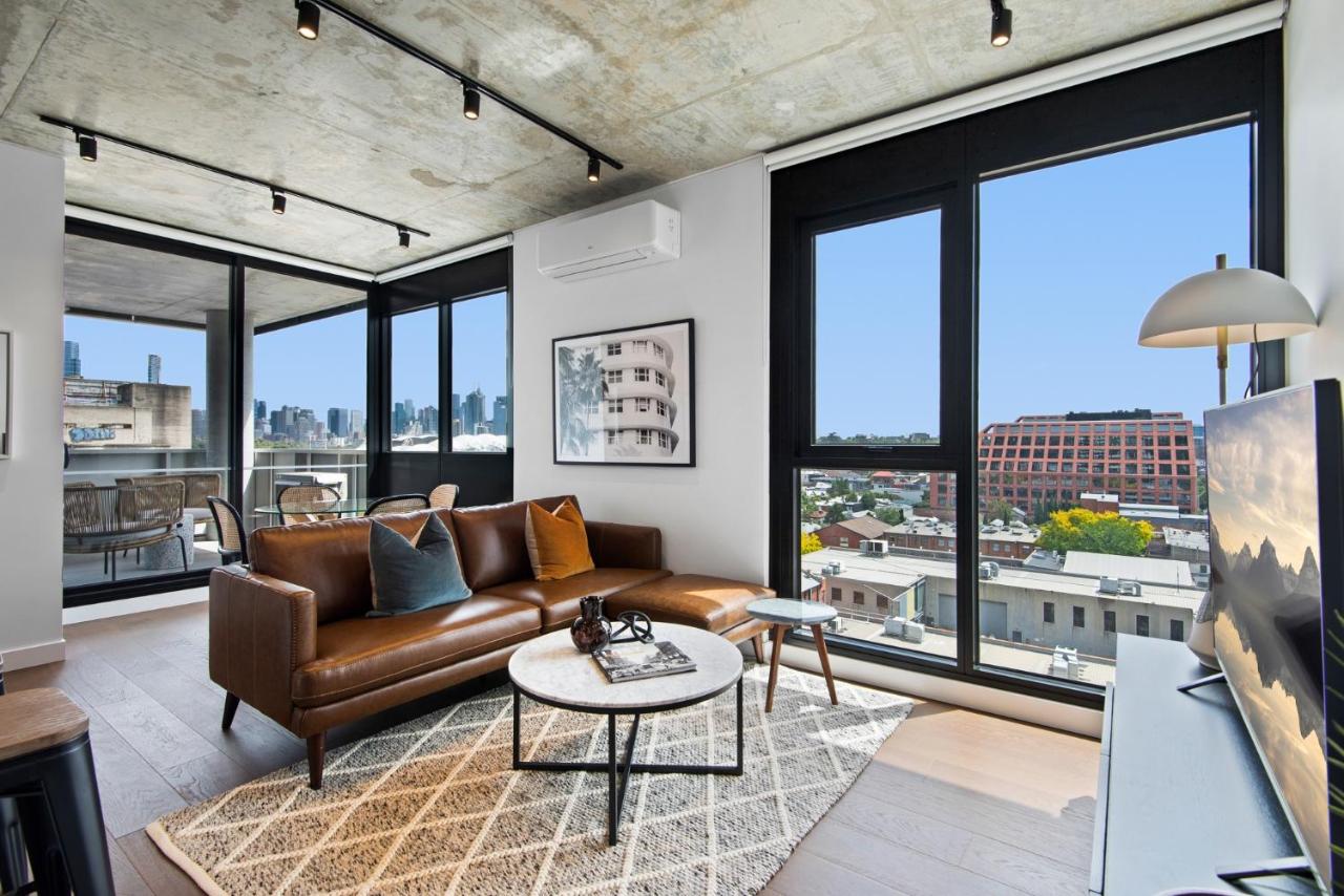 Executive 2-Bed Apartment with Views, Gym and Pool - B&B Melbourne