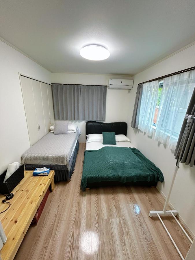 Camera Doppia con Letti Singoli