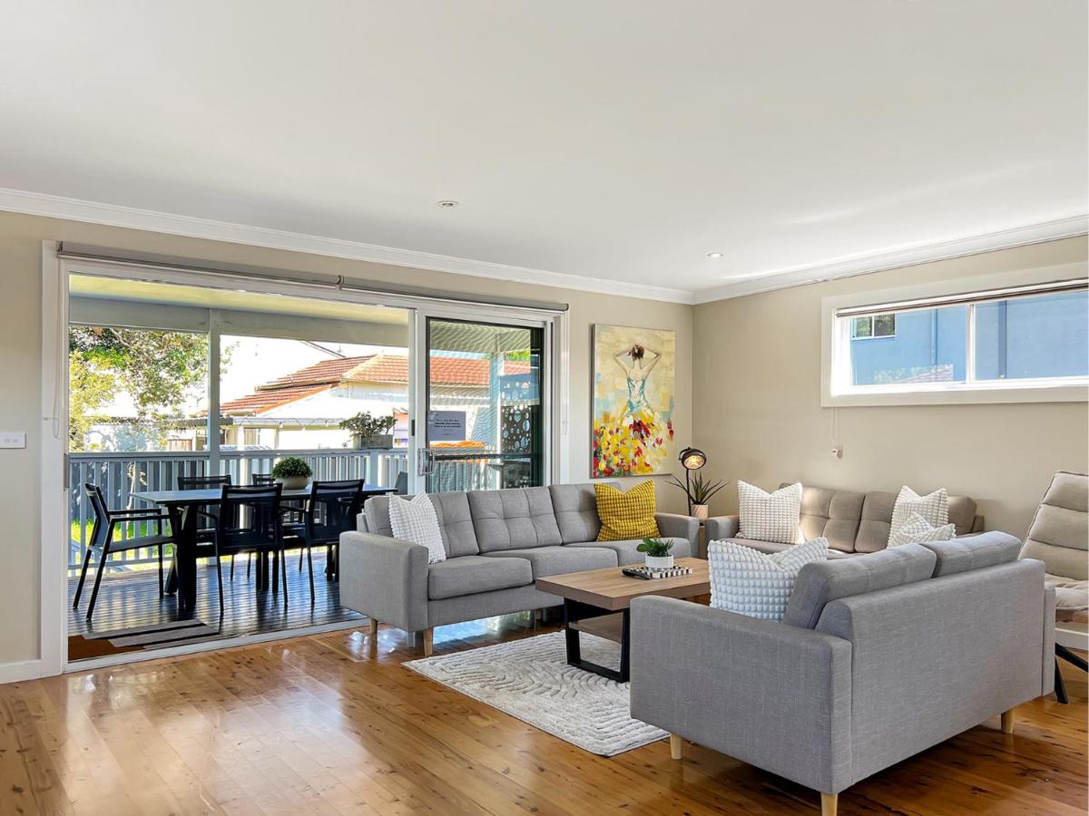 3-Bed Coastal Haven with Alfresco Dining & BBQ - Ferienwohnung Marks Point