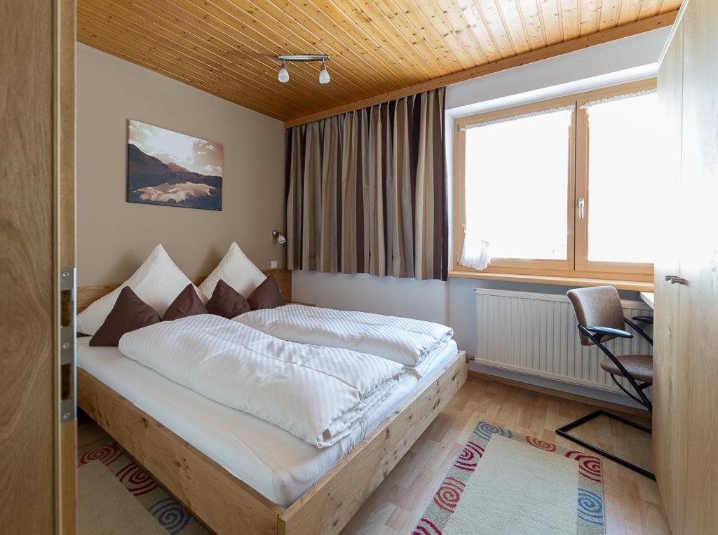 Appartamento con 3 camere da letto e doccia