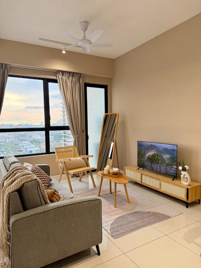 Southplace Tropicana Metropark by HostInn - B&B Subang Jaya