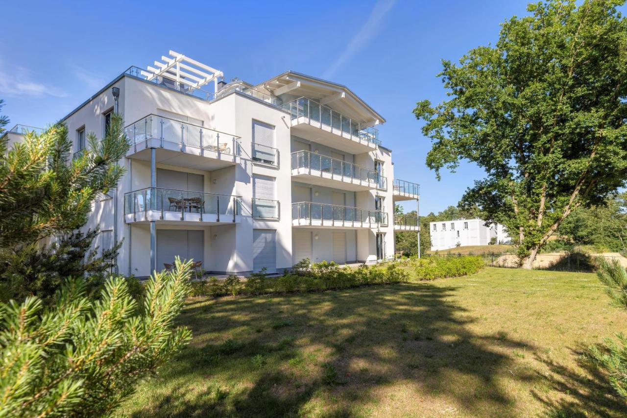 Apartment C10 mit Südbalkon & Nutzung der Wellness- & Aktivbereiche im "Pine Hill Resort" - B&B Zirchow